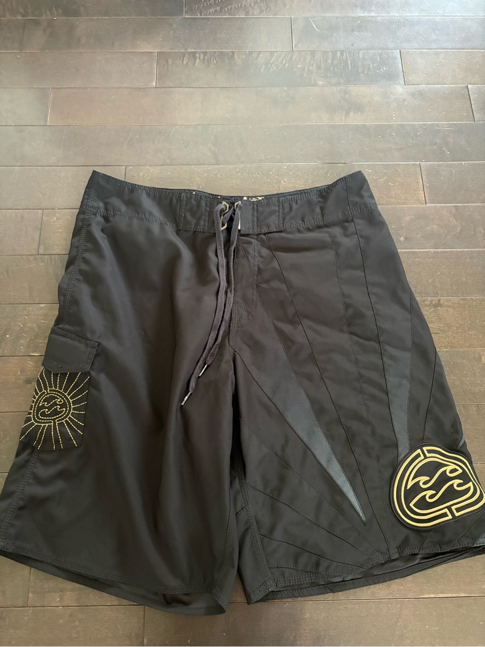 Billabong rising sun board shorts